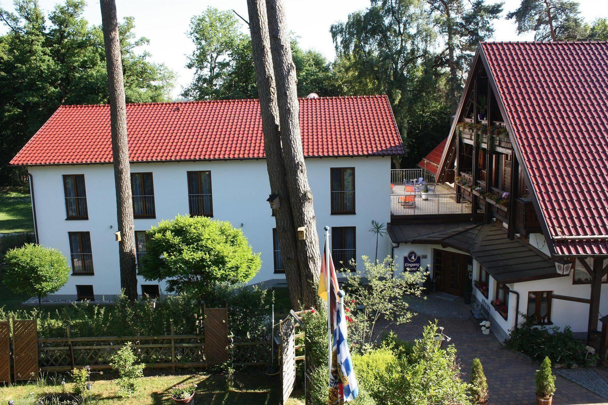 Hotel Waldhof Hohenkammer Εξωτερικό φωτογραφία